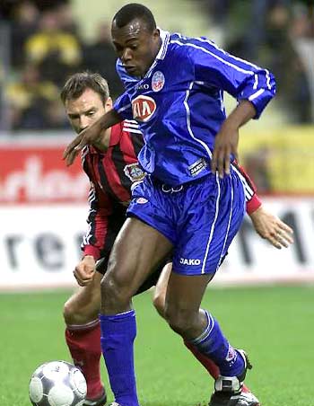 在世界足球 在世界足球